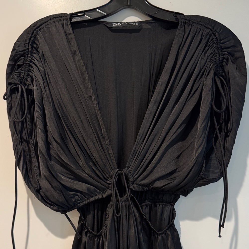 Zara Black Sheer V-Neck Ruched Sleeve Dress